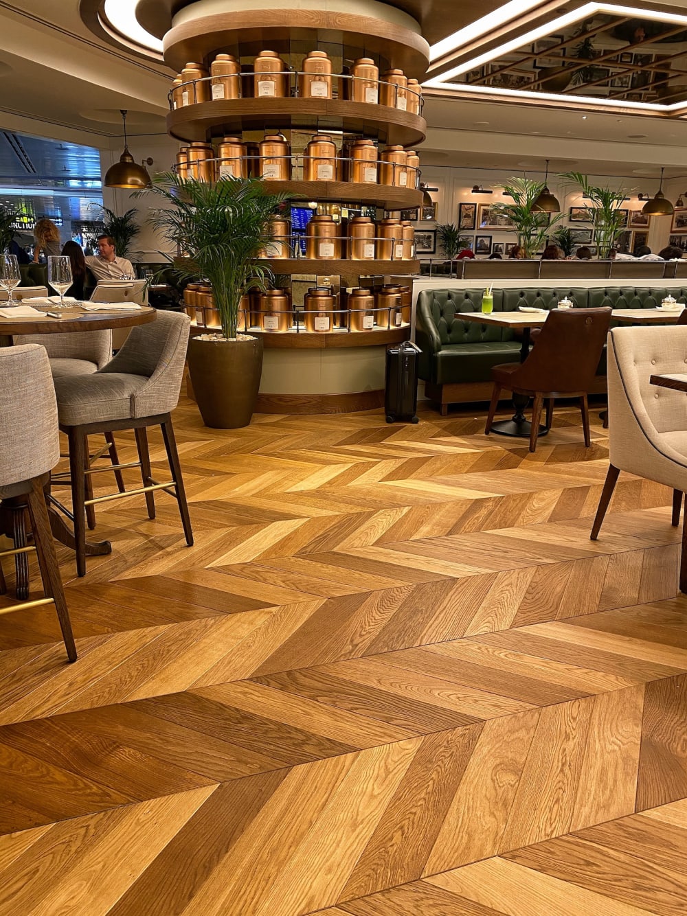 Harrods Tea Room, Qatar